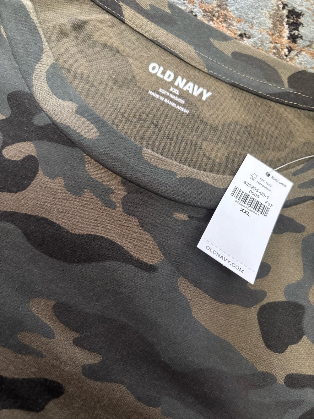 NWT Old Navy Camo Crew Neck Shirt - Green/Brown